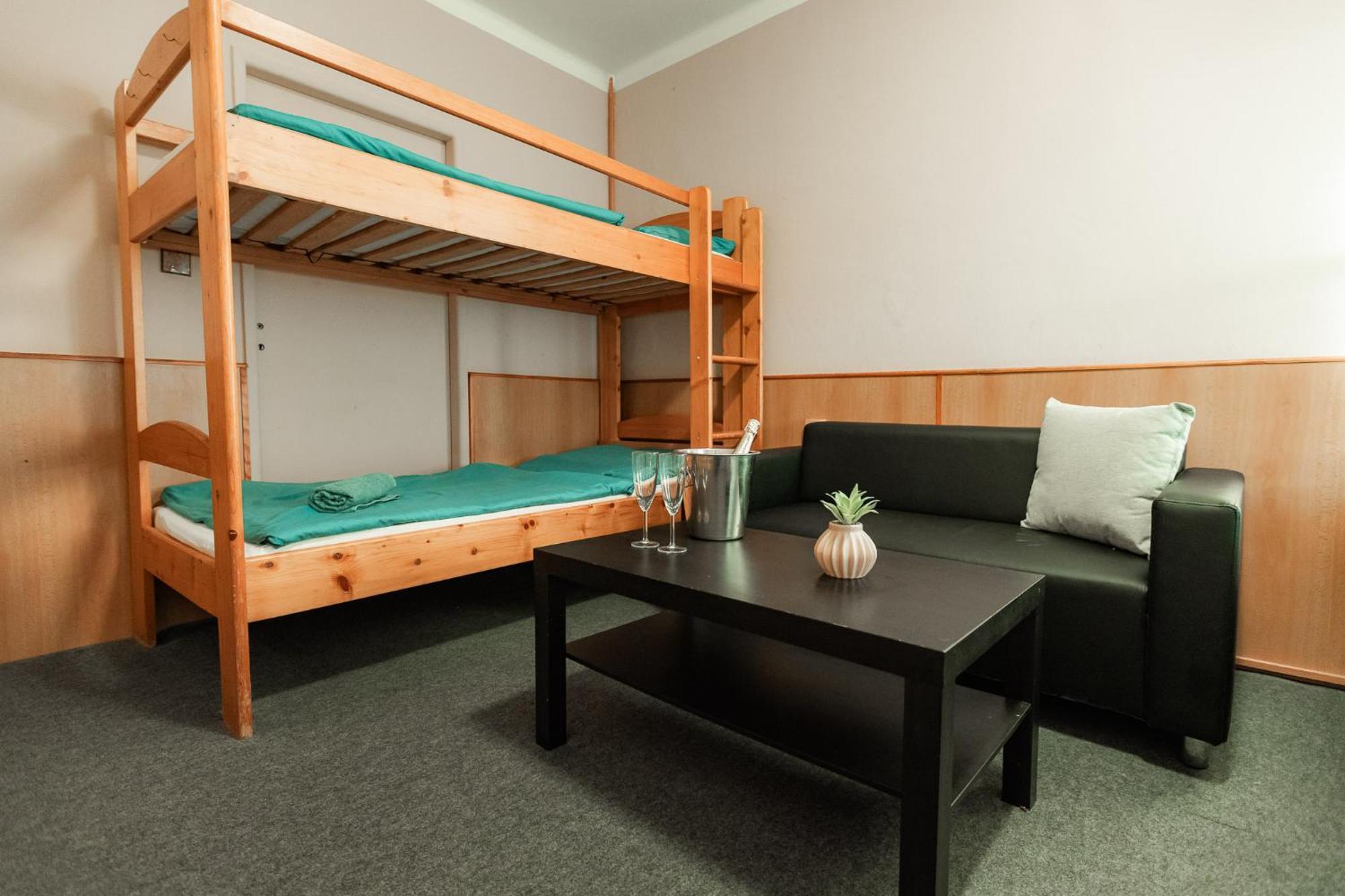 Hotel Rozkos Ceska Skalice Bilik gambar